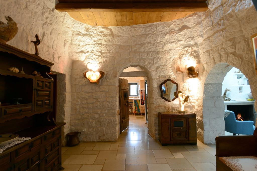 Вілла Trulli La Gufa Остуні Екстер'єр фото